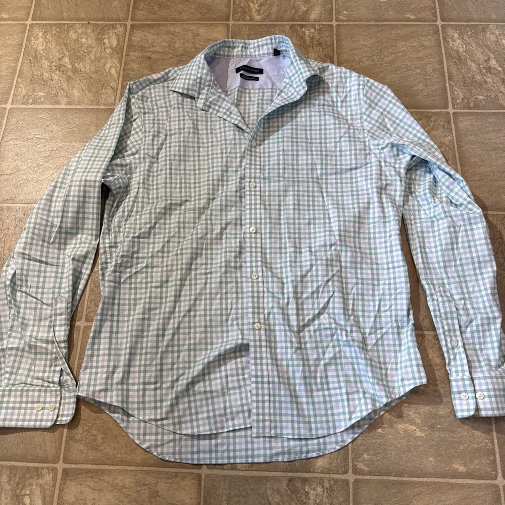 Tommy Hilfiger Button Up Long Sleeve Size XL